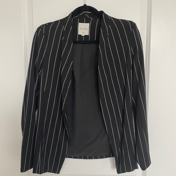 Gentle Fawn Blazer & Short Set - Picture 3 of 5